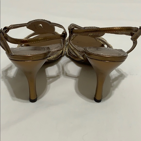 Adrianna Papell gold/bronze 3” heels, never worn - Picture 3 of 8
